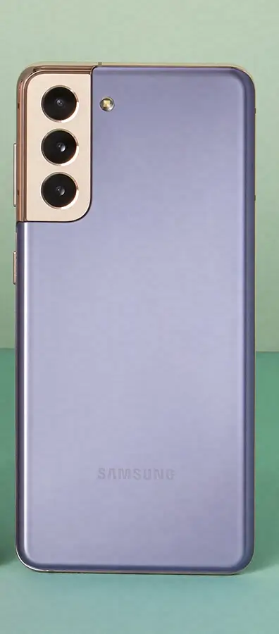 Galaxy S21 in Phantom Violet from the back